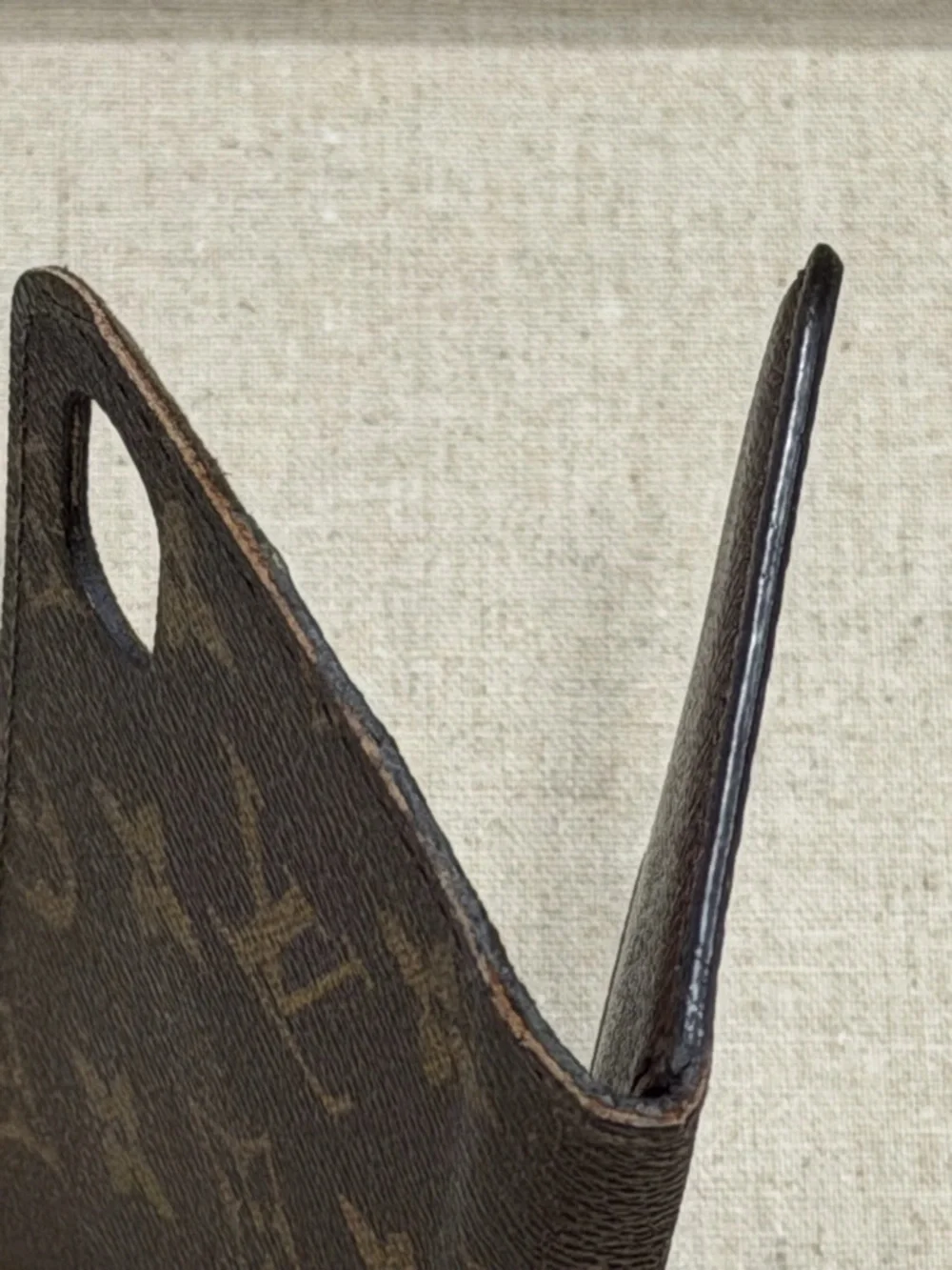 Louis Vuitton classic monogram